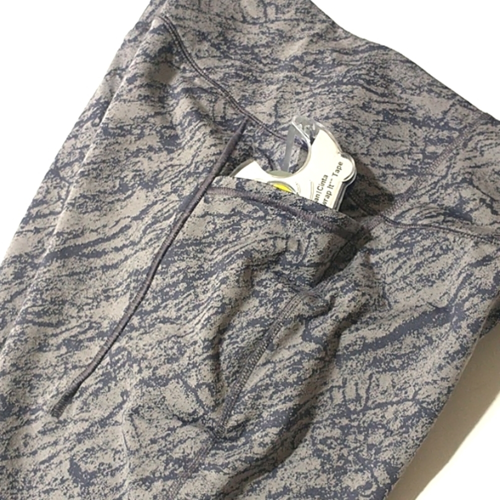 All in motion marble leggings - Picture 3 of 8